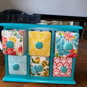 Pioneer woman drawer set